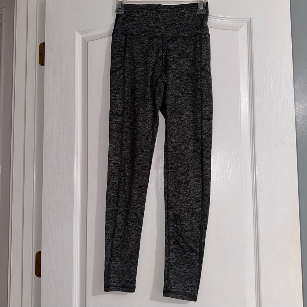 Aerie chill play leggings